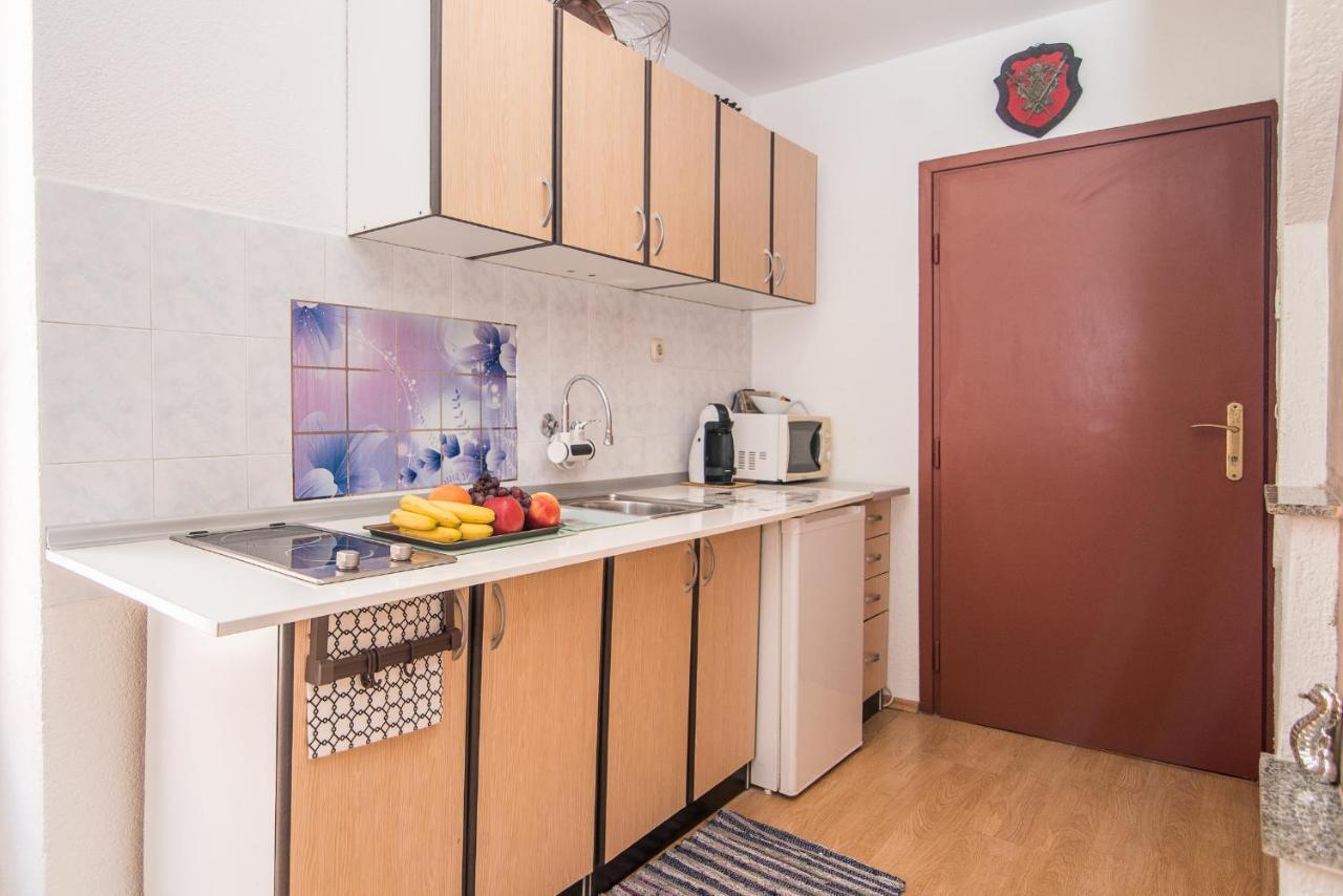 Studio Marley โรวีน ภายนอก รูปภาพ